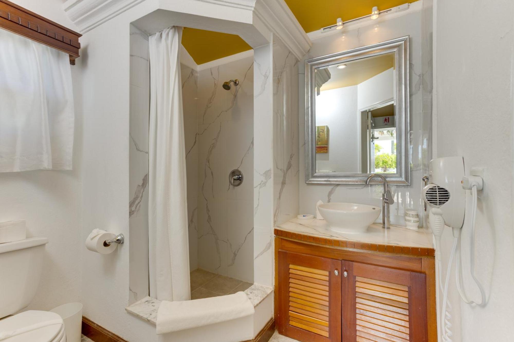 Villa Boscardi Belize City Exteriör bild