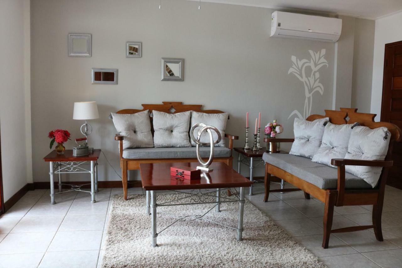 Villa Boscardi Belize City Exteriör bild