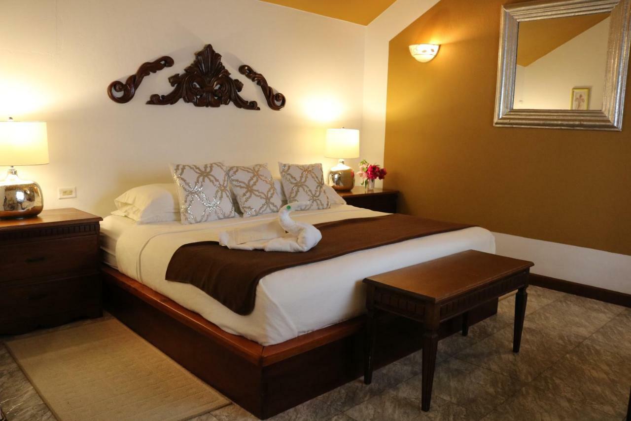 Villa Boscardi Belize City Exteriör bild